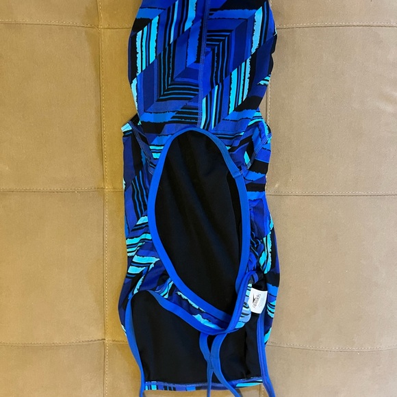 NWOT Speedo Endurance size 28 - Picture 2 of 3